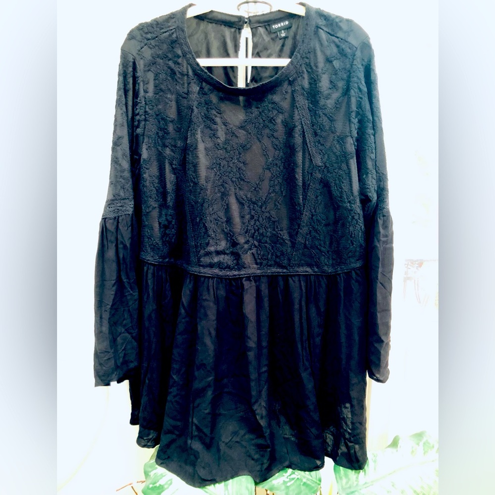 torrid Black Lace Peplum Long-Sleeve Top